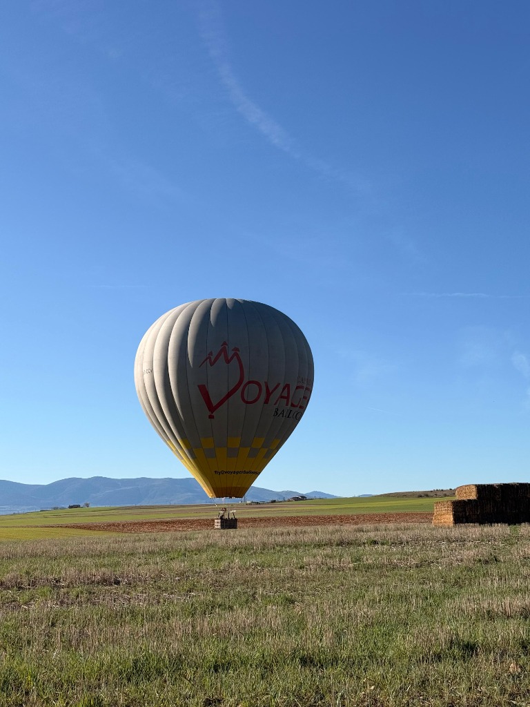 Globo preparándose para volar